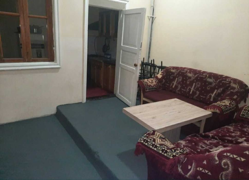Срочно сдается дом 4 комнаты,2 сотки, Паркентский. ул.Олтинтепа.