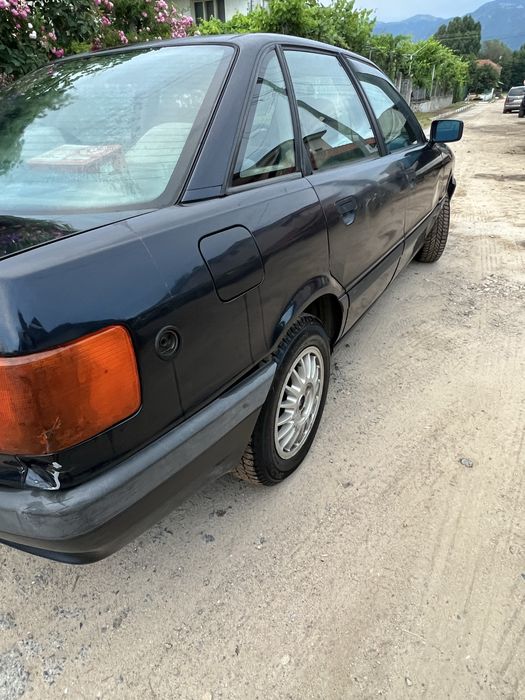 Ауди 80 1.8………..