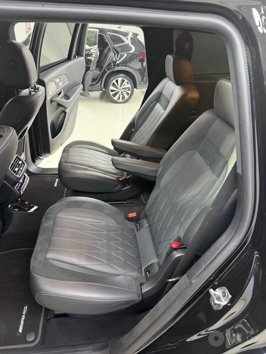 Mersedes benz 63s amg