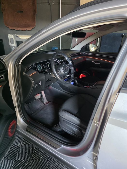 Lumini ambientale dedicate symphony Mercedes benz W213 W205 BMW F10 F30 G30 G20 G01 G03 Audi A3 A4 A5 A6 A7 A8 Porsche Cayenne SkodaVrs Octavia Superb