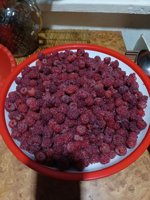 Продам малину...