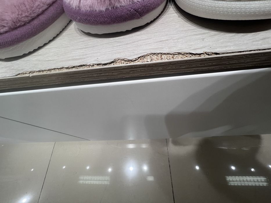 Тумба под телевизор