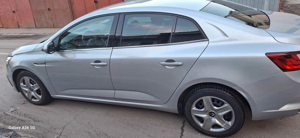 Renault Megane Primul Proprietar, garantie transmisibila pana in noiembrie 2027