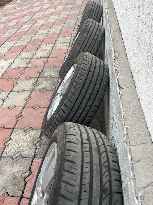 4х114.3 диск с шинами 195/60/15