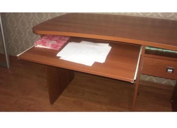 Продам рабочий стол