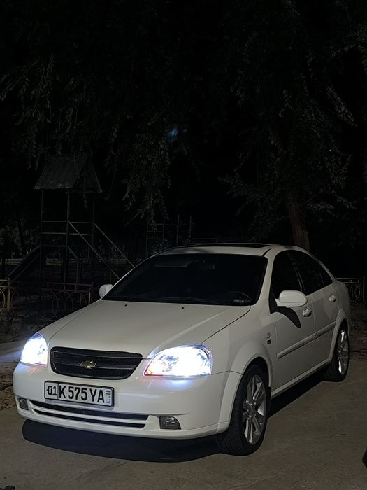 Продам ласетти 1.6 АТ