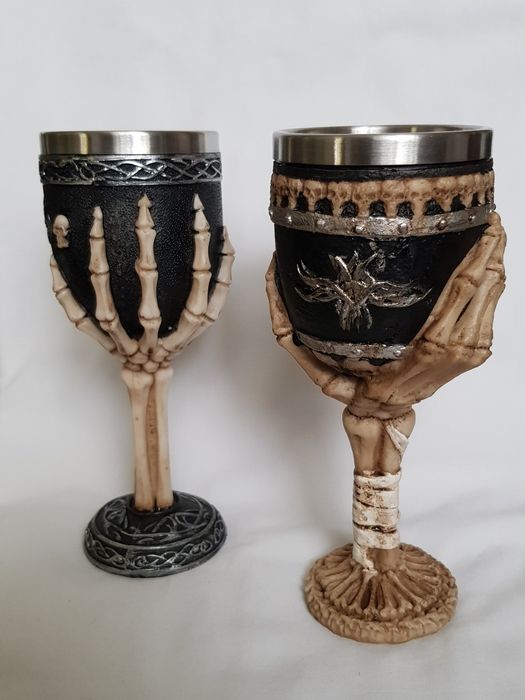 Бокалы в готическом  стиле
