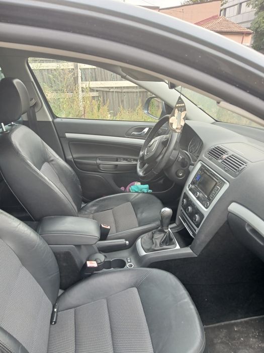 SKODA Octavia 2009 — imagine 5