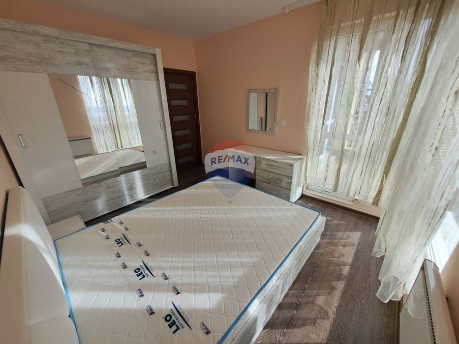 Дава се под наем Двустаен апартамент в Варна, Възраждане 3 - 53 кв.м за 408 € - Снимка #4