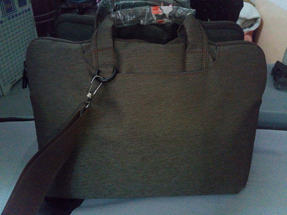 HP noutbuk holati yangi