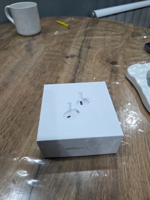 Air Pods Pro 2 в коробке