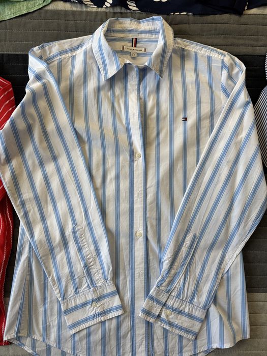 Tommy Hilfiger оригинални нови ризи, размер XS-S