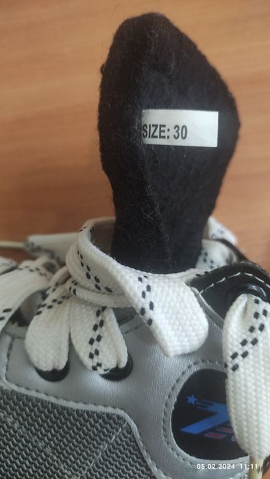 Продам коньки детские