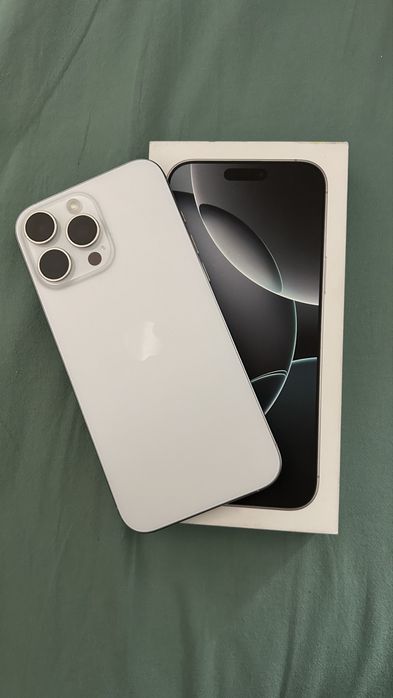 16 pro max , в идеальном состоянии