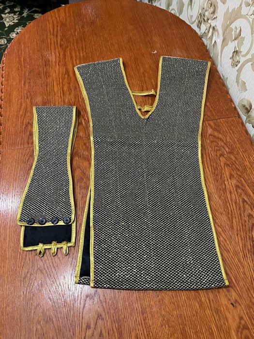 Продам новогодний костюм