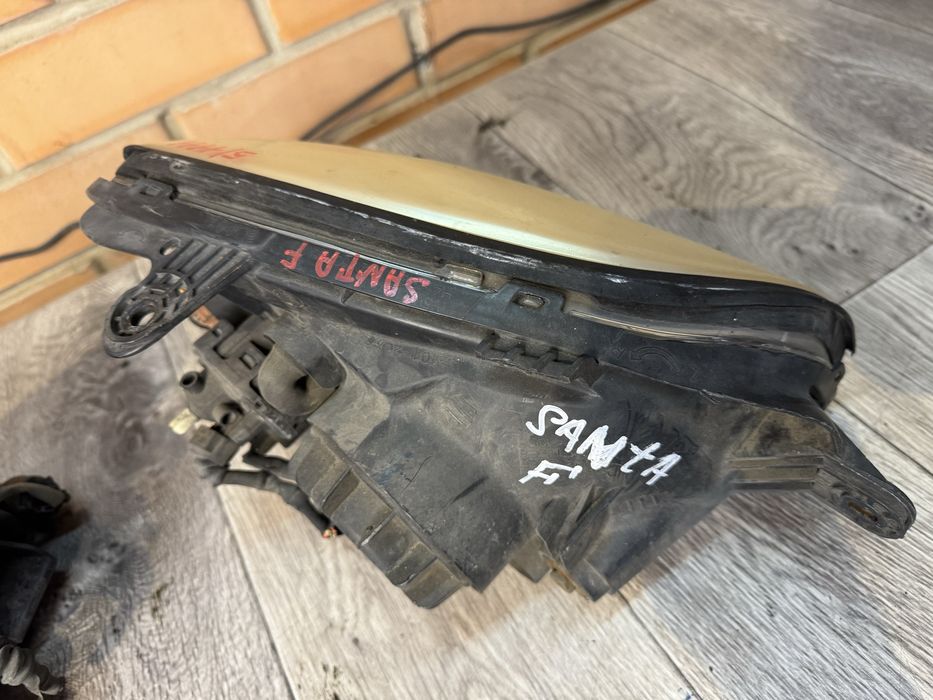 Фары на Хюндай Сантафе