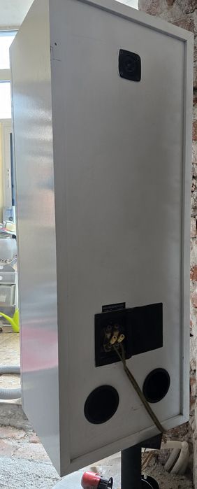 Тонколони Cerwin-vega  DC - SERIES  12 / И 2 бр. BOSE -300 evro