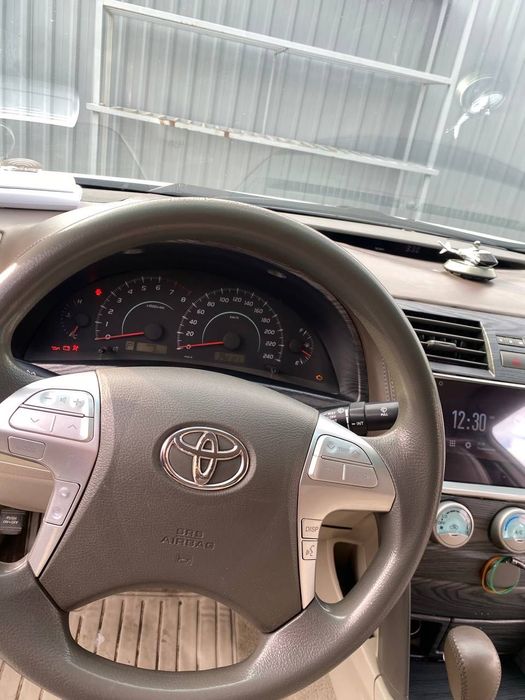Toyota Camry 40 sotiladi 2008