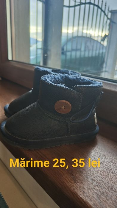 Cizme baieti in stare perfecta