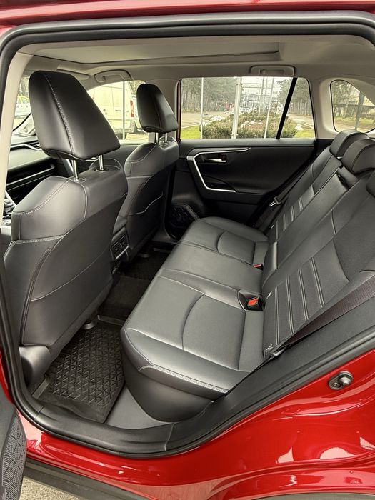TOYOTA RAV4 2024 — imagine 5
