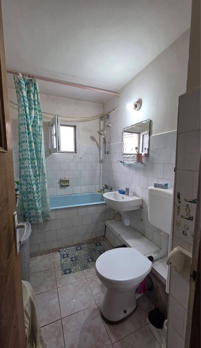 PF  Vand Apartament 3 camere Pb+ beci  etaj 2 zona Ramada