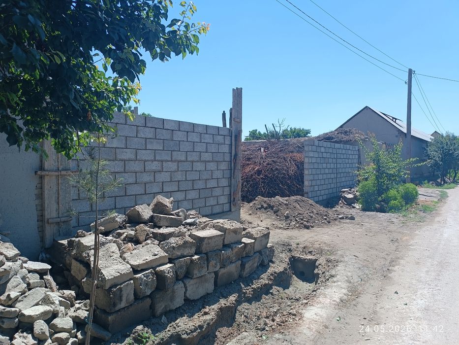Бетон бўлаклари. Beton bo'laklari