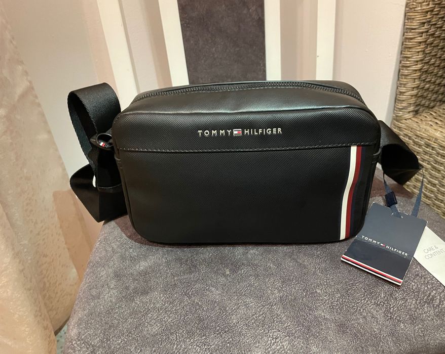 Geanta Tommy Hilfiger