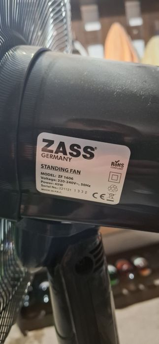 Vând ventilator zass