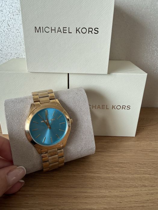 Нов часовник Michael Kors