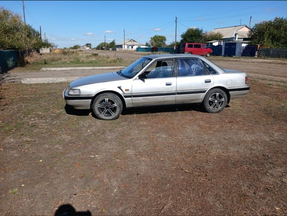 Mazda 626 GD 1988