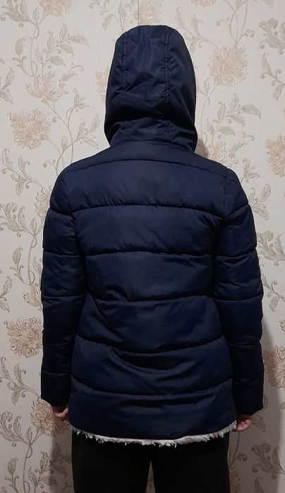 Продам зимнюю куртку