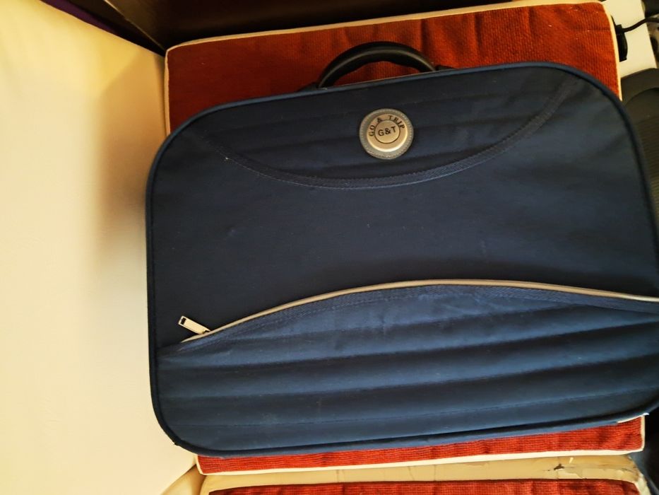 Vand urgent geanta de mana.firma Go&Trip