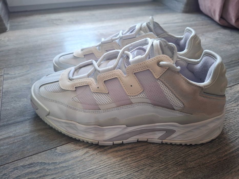 Маратонки Adidas