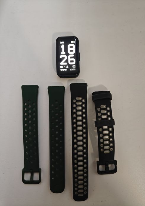 Фитнес-браслет Huawei band 8