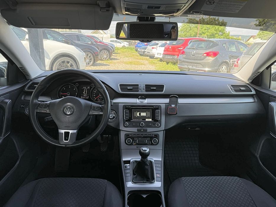 Volkswagen Passat 2.0TDI 140CP  Ventilatie Navi Rate Garantie Buy-Back