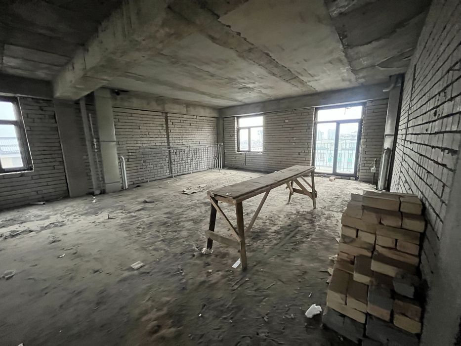 Продаеця квартира 105кв 5 хонали 2 та 2 хонали килса булади