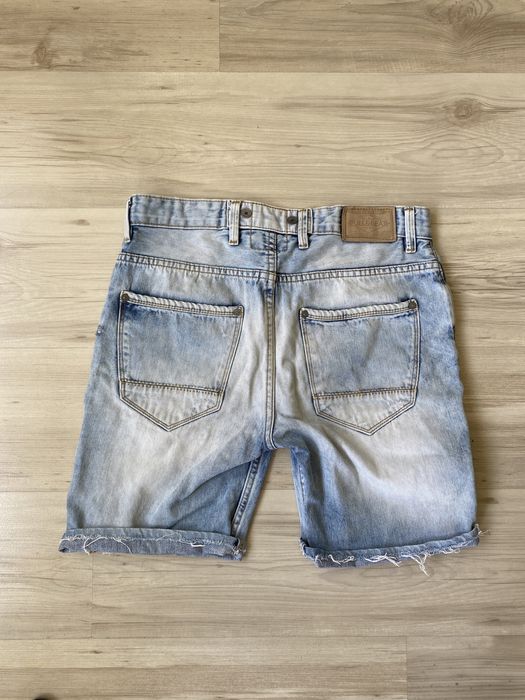 Къси дънкови панталони