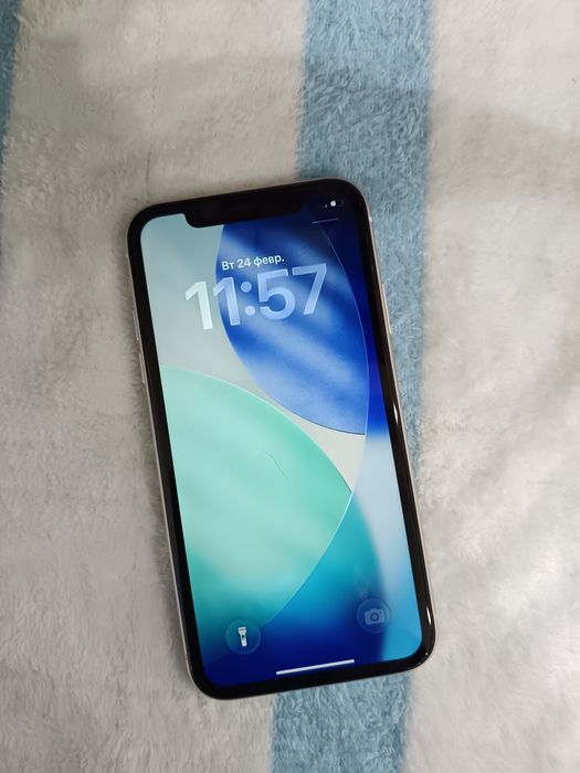 IPhone 11 64 GB  100%