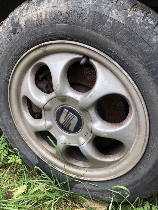 Сеат толедо на части