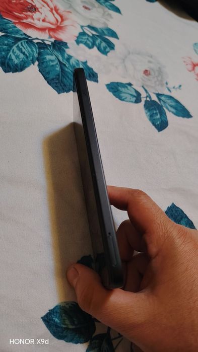 Redmi 15 256 gb xolati yengi