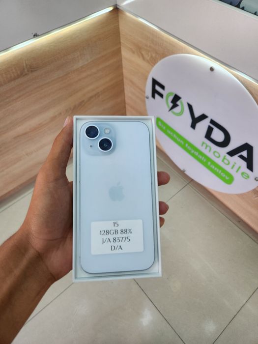IPhone 15.     .