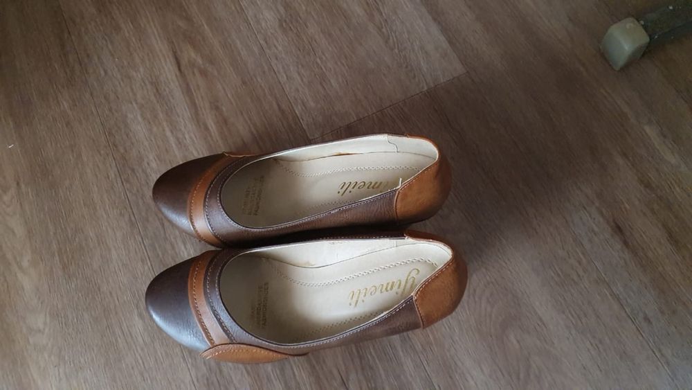 Женские туфли