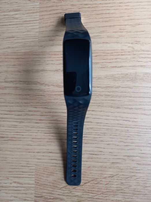 Смарт фитнес гривна Canyon CNE-SB11BB – Като нова