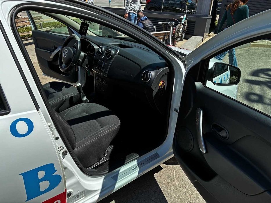 Дачия Логан, 1.5dci, 163800км. Сервизна книжка, ЕСПАС ауто