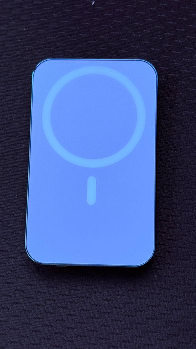 Магнитен Power Bank с безжично зареждане (MagSafe)