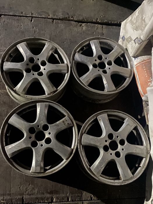 Продам титановые диски размер 14