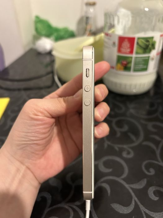 iPhone 5S на запчасти