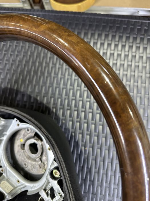 Волан с махагон за пасат Б5,Б5.5