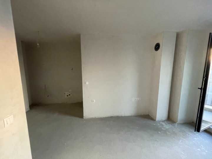 Продава се Едностаен апартамент в Пловдив, Тракия - 40 кв.м за 1199 €/кв.м - Снимка #3