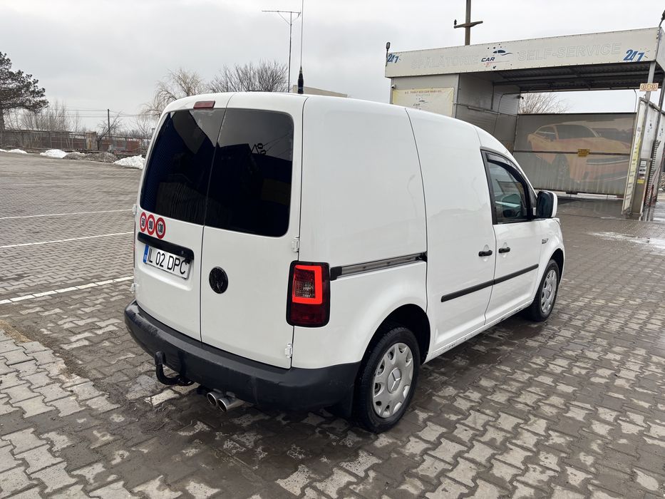 VOLKSWAGEN Caddy 2012 — imagine 3